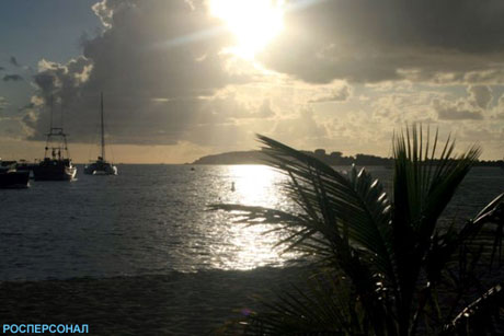 Cruise Liner Cruise Liner